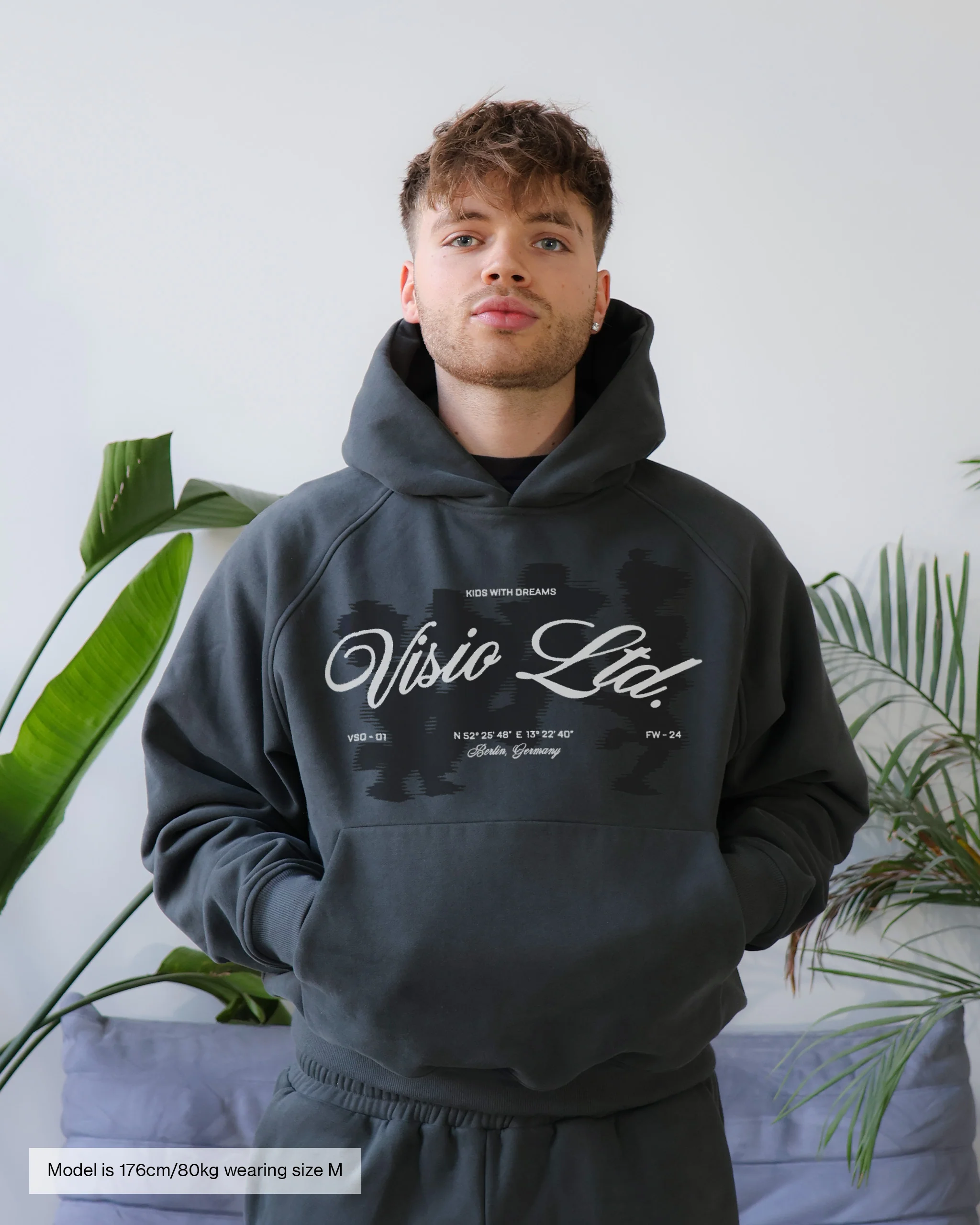 RUNNING HOODIE - Image 2